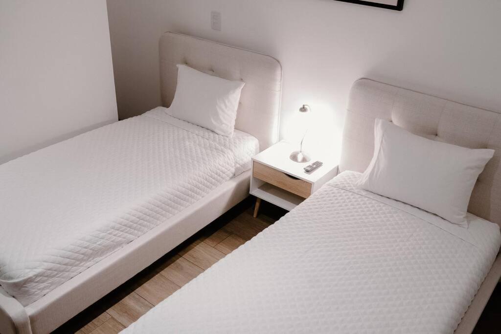 Apartamento Exclusivo Ciudad De Guatemala Zona 10 エクステリア 写真