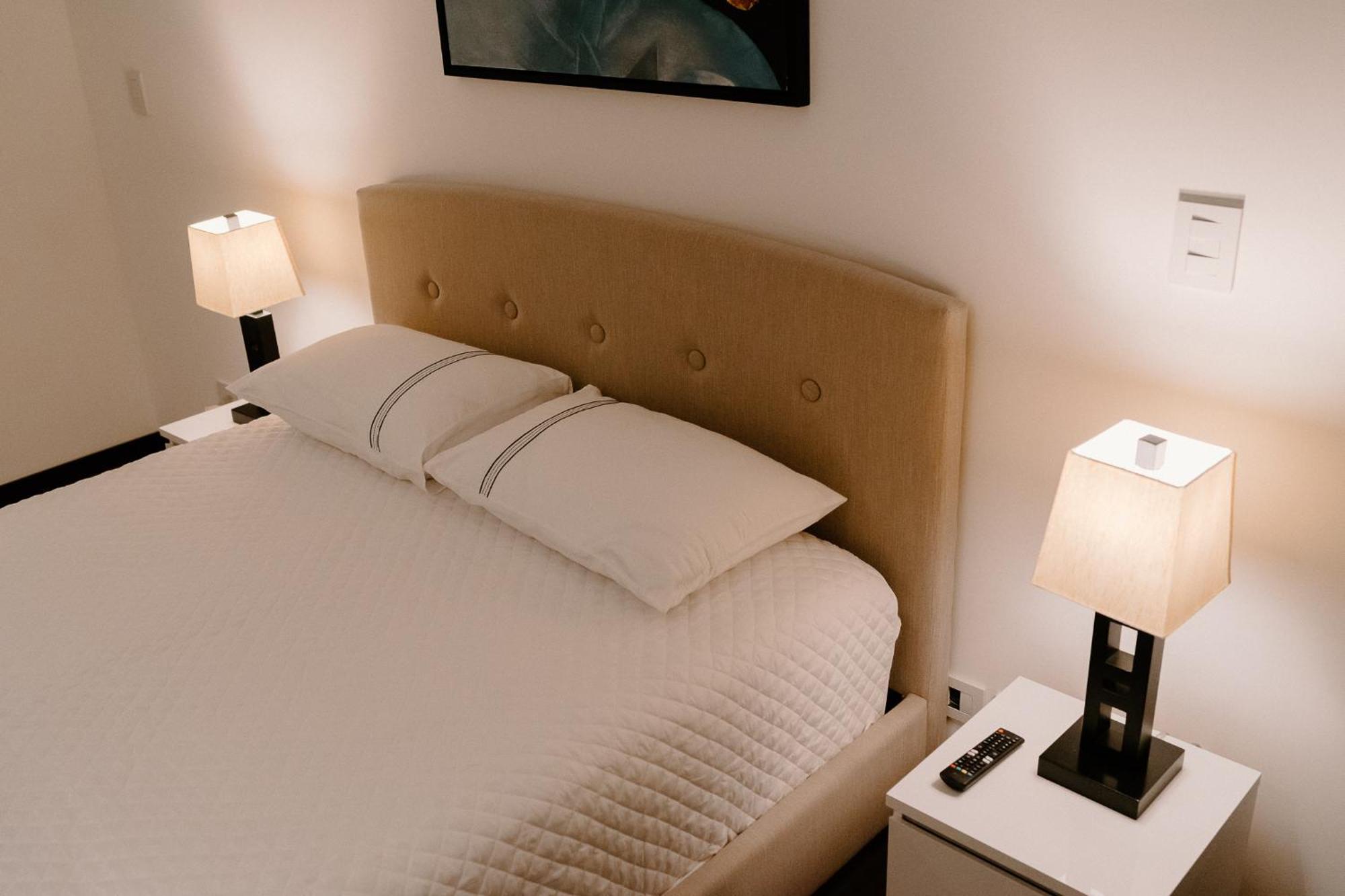 Apartamento Exclusivo Ciudad De Guatemala Zona 10 エクステリア 写真